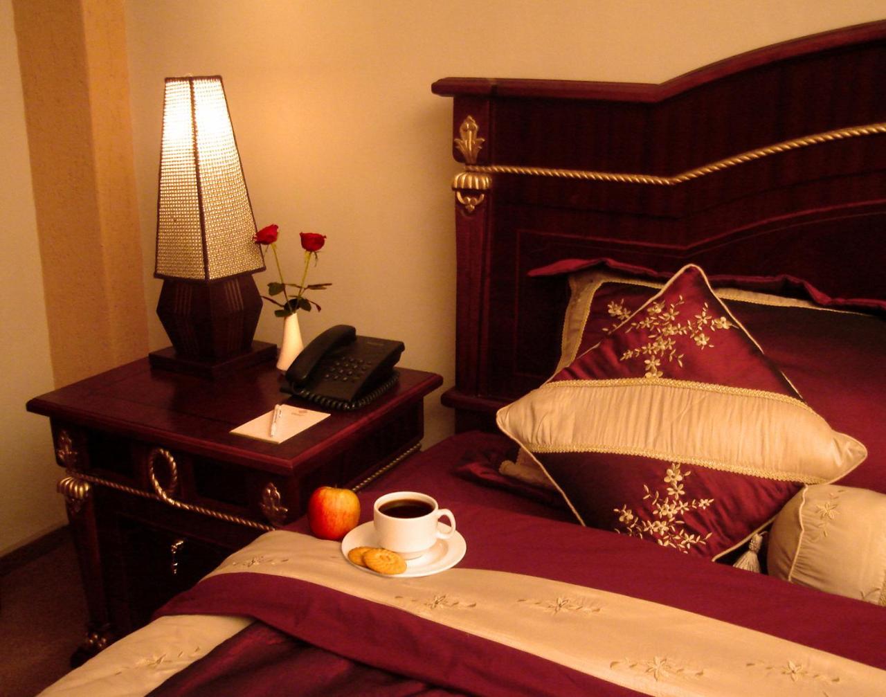 Crossroads Hotel ลิลองเว ห้อง รูปภาพ